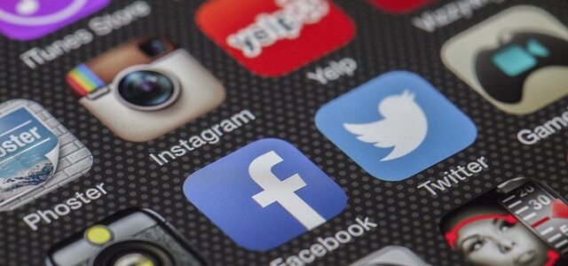 Chokerende! Unger dropper blogs for Instagram og TikTok-profiler Chokerende! Unger dropper blogs for Instagram og TikTok-profiler